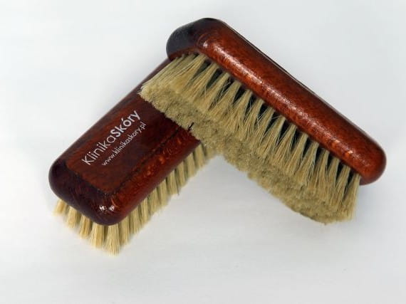 7054