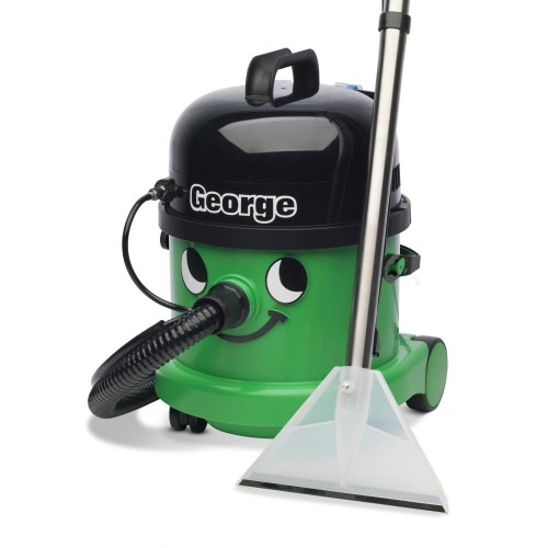 8923