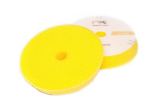 NAT Slash DA Żółta Średnia gąbka polerska 133/148mm