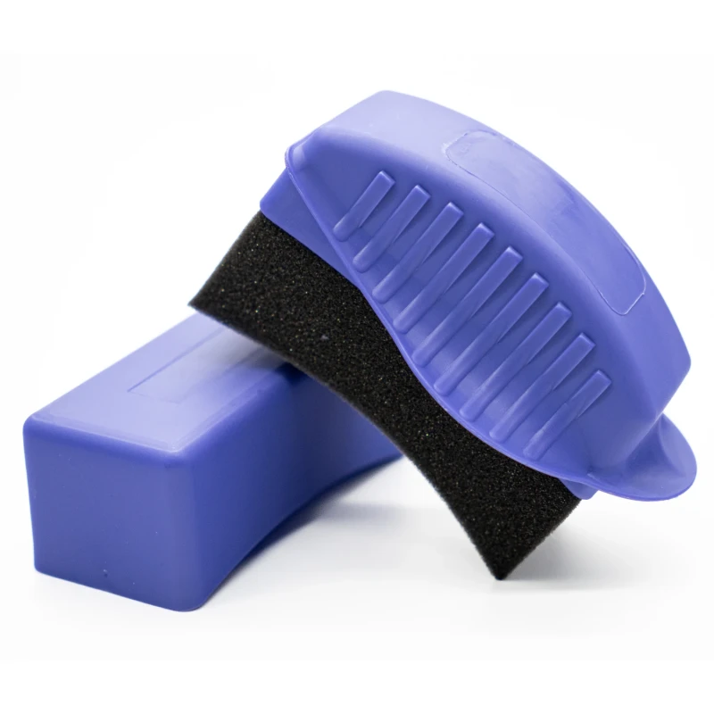 1500x1500_product_media_44001-45000_Monster_Shine_Pathfinder_Tyre_Applicator.webp