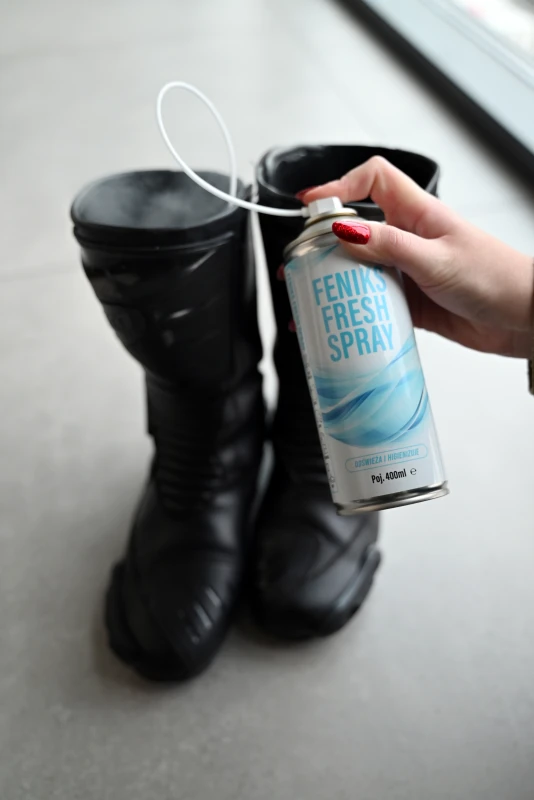 Feniks Fresh - spray odświeżający do kasków, obuwia, odzieży BHP 400ml