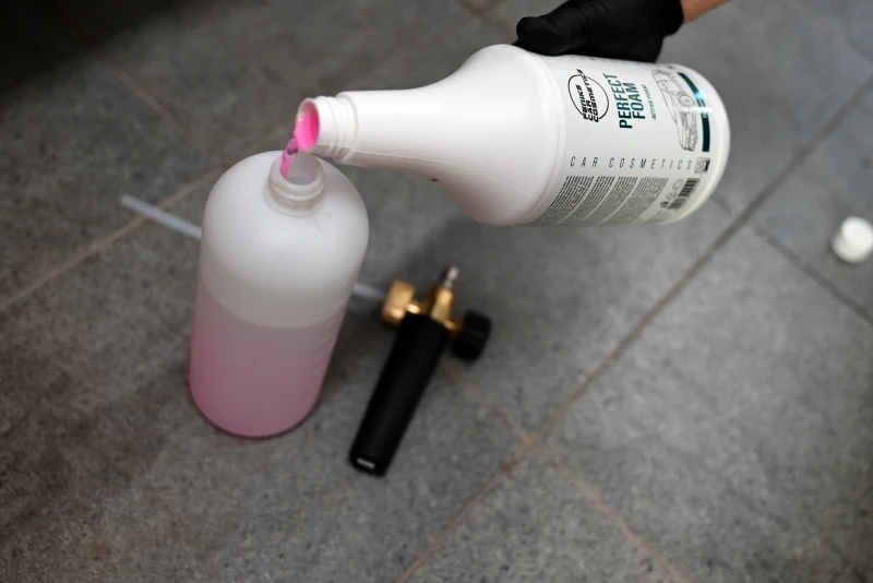 Feniks Perfect Foam 1L – aktywna piana do mycia auta, alkaliczna