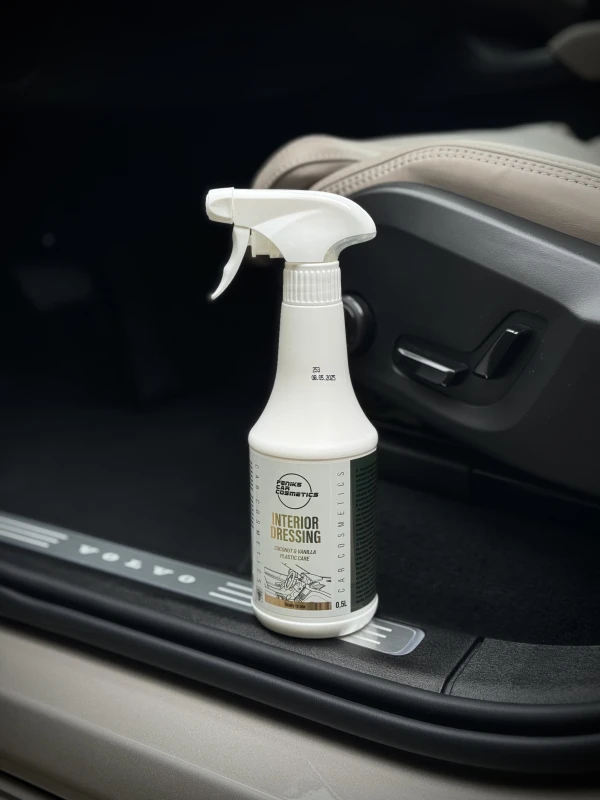 Feniks Interior Dressing 1L - mleczko do kokpitu